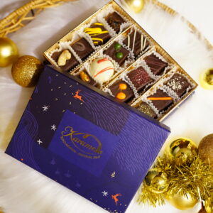 16 käsitöökommiga sinine karp